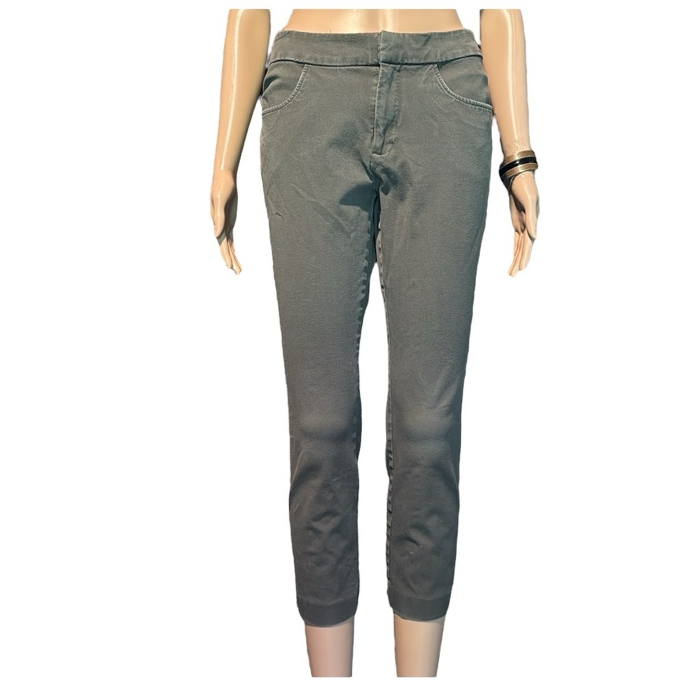 💚💛10 for $10 or💰BOGO FREE a new day Crop Stretch Pants